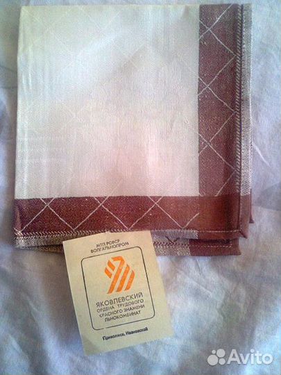 Продаю льняные салфетки СССР нов