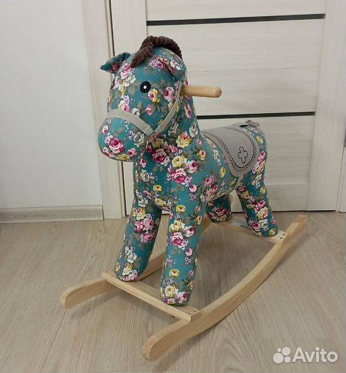 Лошадка качалка