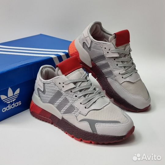 Кроссовки женские adidas