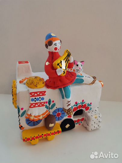 Емеля на печи. Дымковская игрушка