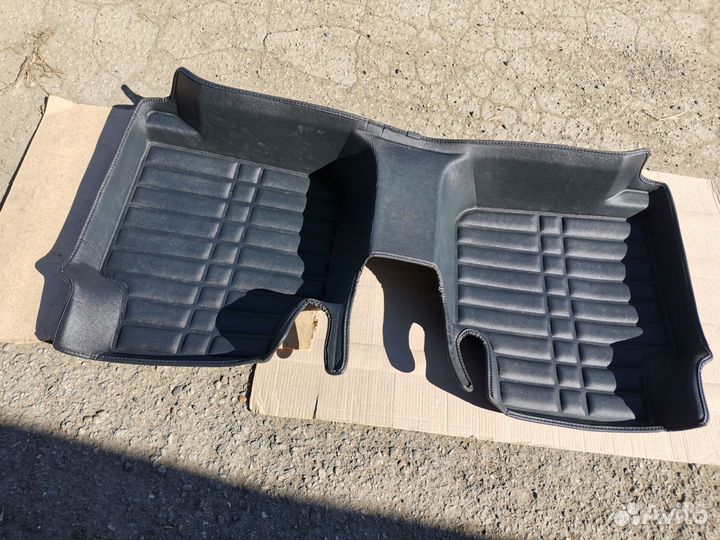 Комплект ковриков в салон Шкода Кодиак 3 ряда