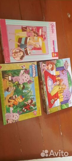 Мягкие игрушки,пазлы, книги