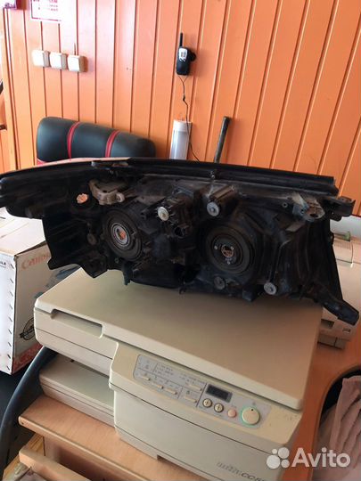 Фара toyota land cruiser 200 2008 г.в. оригинал