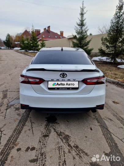 Toyota Camry 2.5 AT, 2019, 179 000 км