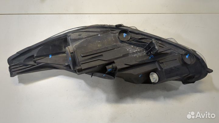 Фара (передняя) Ford Fiesta, 2014