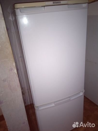 Холодильник на запчасти