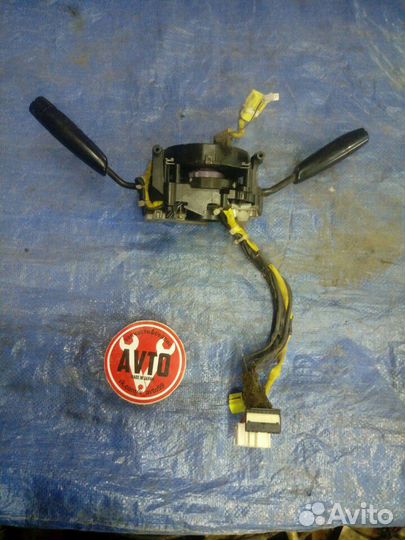 Подрулевой переключатель Mazda Demio DW3W