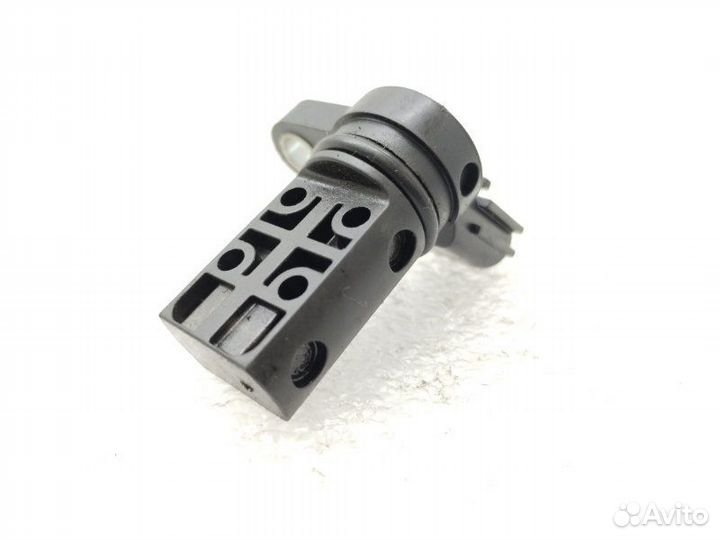 Датчик положения распредвала Nissan Almera N16