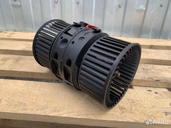 Моторчик печки Рено Меган 3 европа климат