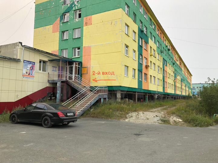 4-к. квартира, 80 м², 1/5 эт.