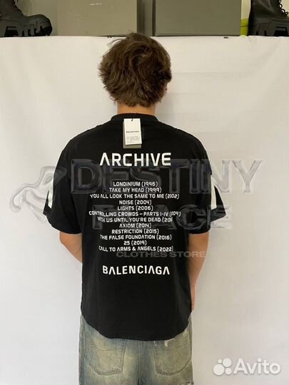 Футболка balenciaga black arcive music