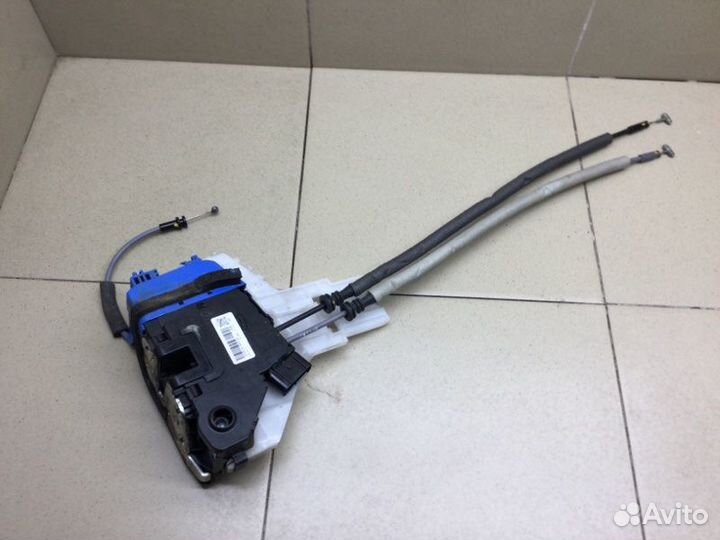 Замок двери передней левой передний левый Hyundai