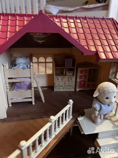 Большой дом sylvanian families со светом