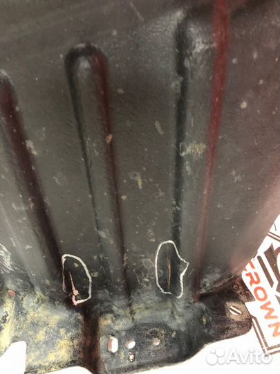 Подкрылок (локер) передний левый Toyota Camry XV40