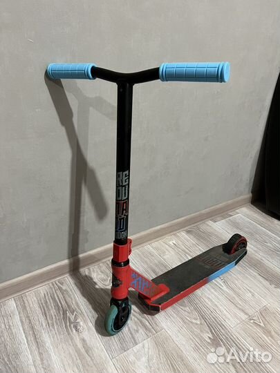 Самокат трюковой Madd gear rascal