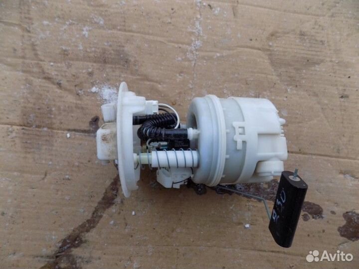 Насос топливный электрический Sandero 2014