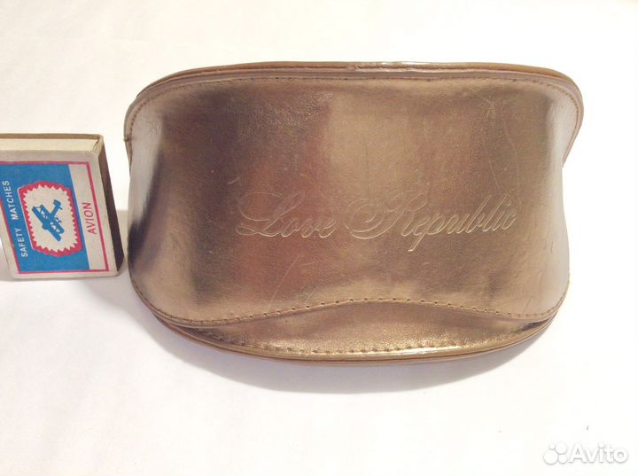 Футляр для очков