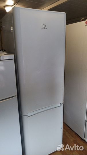 Холодильник бу no frost