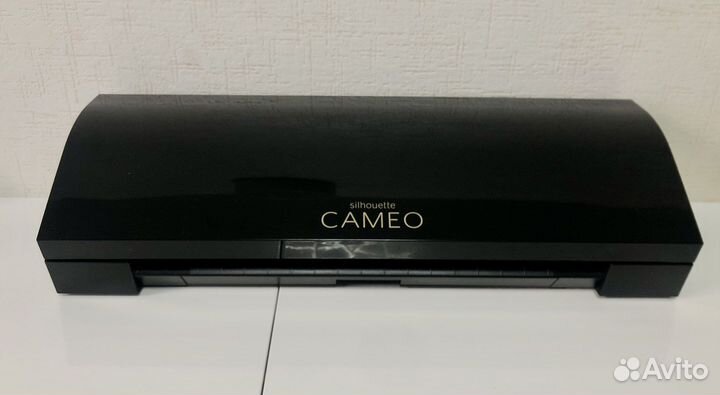 Режущий плоттер Silhouette Cameo 3