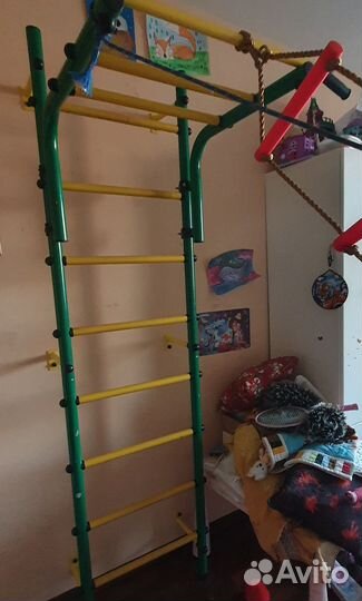 Шведская стенка с турником бу