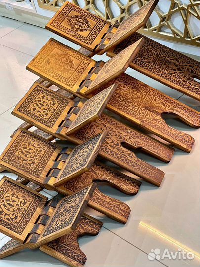 Подставка для Корана и книг