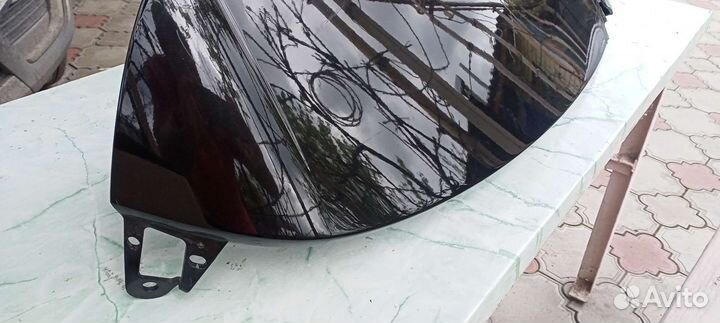 Спойлер крышки багажника