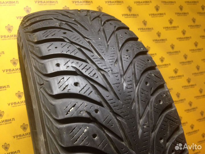 Yokohama Ice Guard IG35 215/65 R16