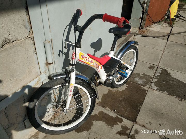 Продам велосипед. Колеса 18