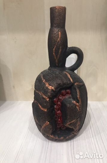 Глиняный кувшин