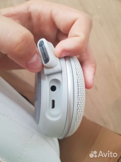 Колонка jbl clip 3