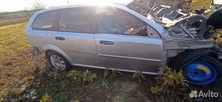 Шевроле Лачетти 1.6 109л.с универсал