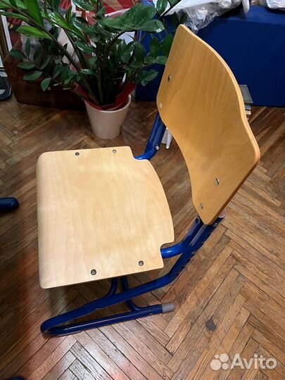 Дэми комплект из 3х предметов: парта, стул и полка