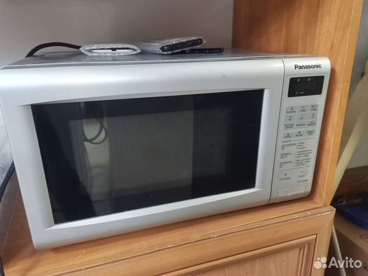 Микроволновая печь Panasonic NN-GT260M
