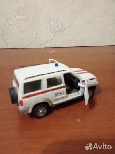 Модель автомобиля мчс УАЗ patriot