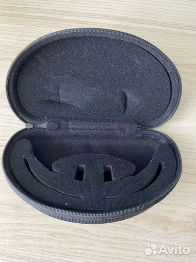 Чехол для очковв oakley