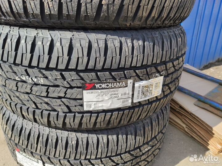 Yokohama Geolandar A/T G015 215/60 R17 96H