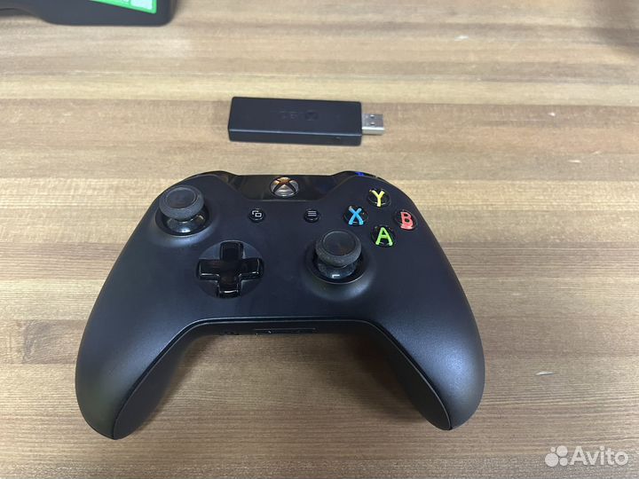 Геймпад Xbox One S