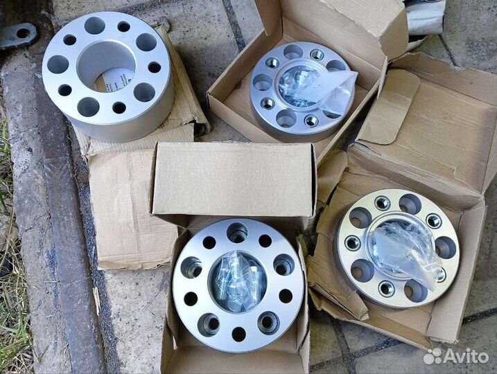 Комплект новых проставок mersedes Brabus 35/65мм