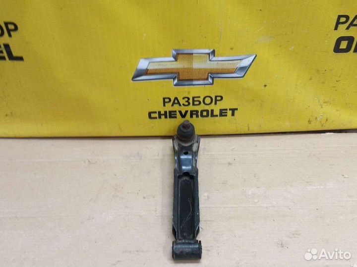 Рычаг передний нижний Шевроле Спарк м200