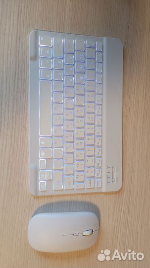 Чехол с клавиатурой для Samsung