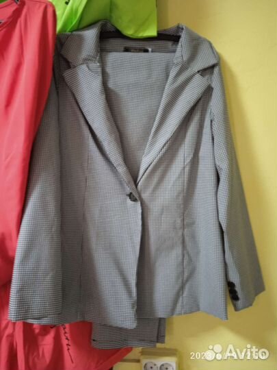 Брючный костюм