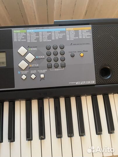 Синтезатор yamaha 233