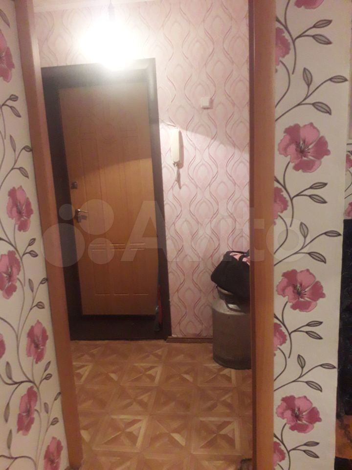 2-к. квартира, 43 м², 3/5 эт.