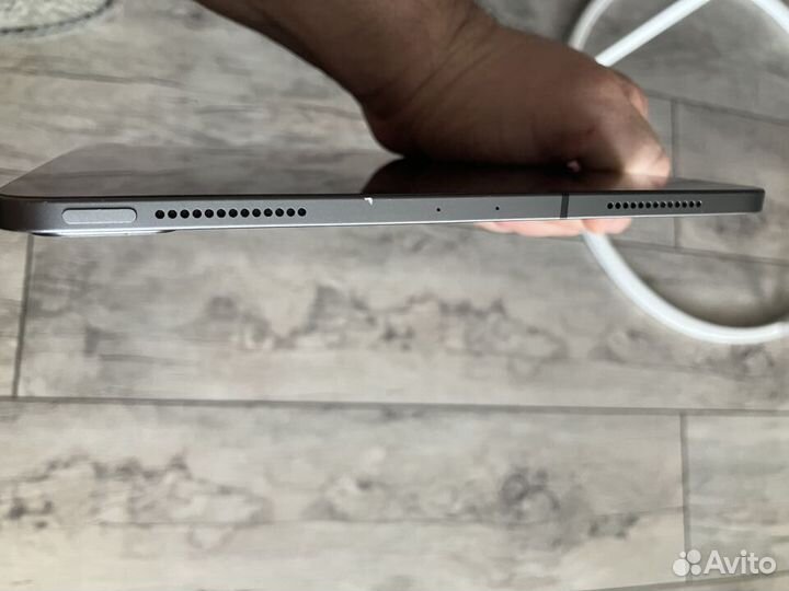 На запчасти iPad pro 11 / 2020 / не рабочий A2230