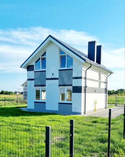 Дом 95 м² на участке 5 сот.