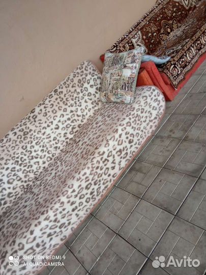 Диван для дачи бу