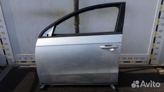 Дверь передняя левая volkswagen passat B7 (OUK07EN