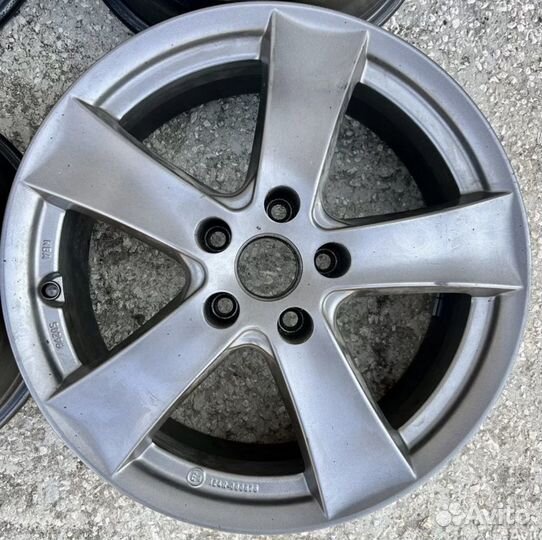 Литые диски dezent r17 5x112 volkswagen/skoda