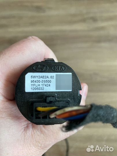 Кнопка запуска двигателя Hyundai/Kia 95430-3S500