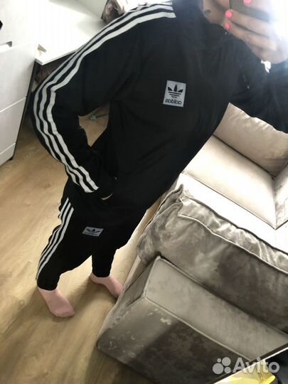 Спортивный костюм adidas унисекс